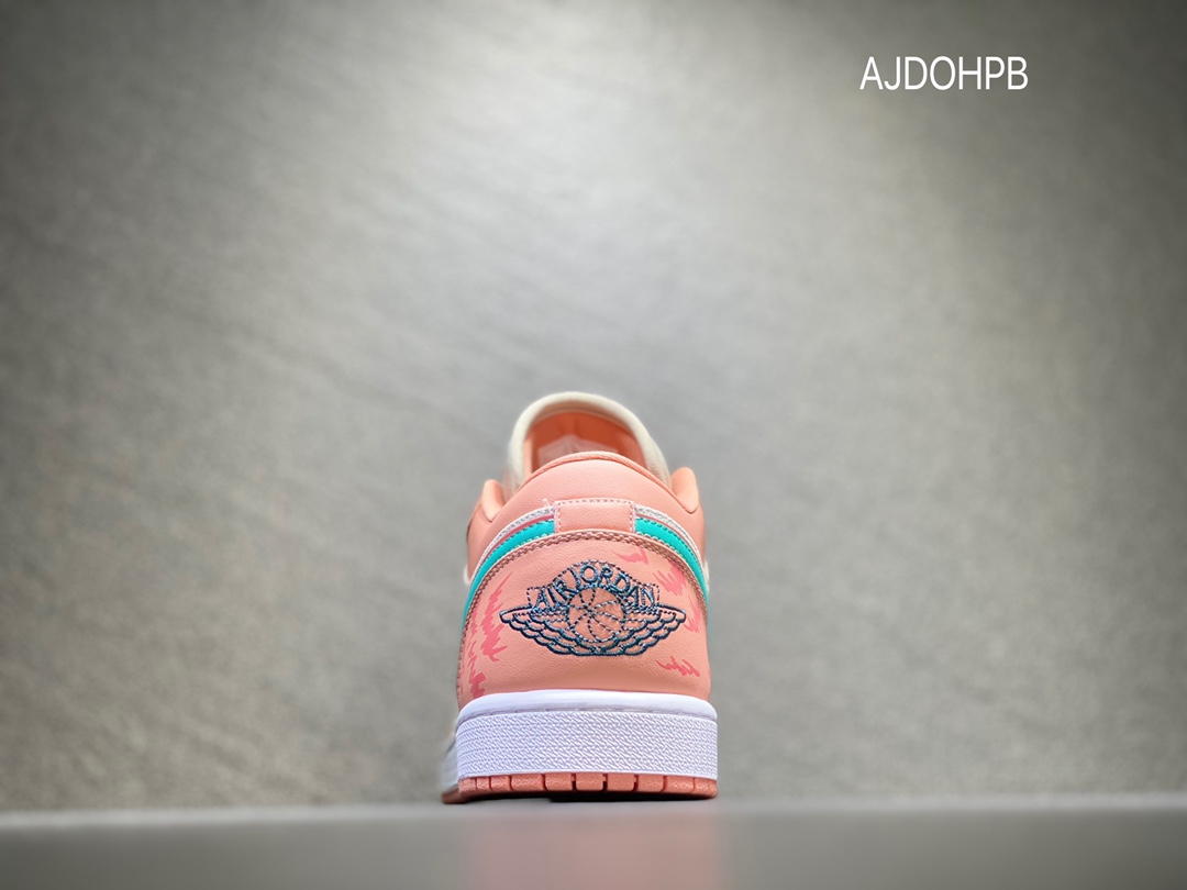 本地自取200 Nike AIR JORDAN 1 Low AJ1 乔丹低帮 篮球鞋 DC0774-800