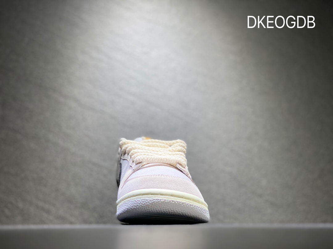 300 Nike SB dunk Low 倒钩 低帮休闲运动滑板板鞋 DD9776-068