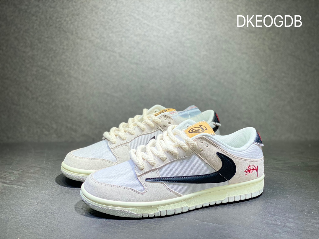 300 Nike SB dunk Low 倒钩 低帮休闲运动滑板板鞋 DD9776-068