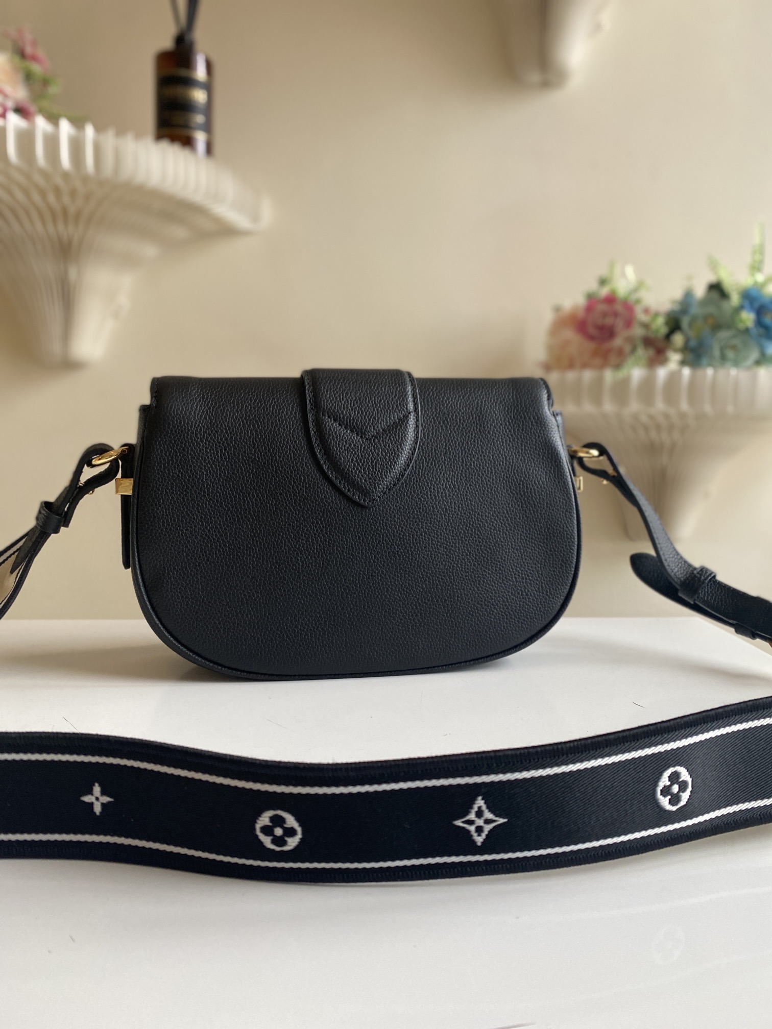 路易威登 Louis Vuitton 高定典藏经典高奢皮具手袋托特包斜挎包女包 #F0E9F154 3