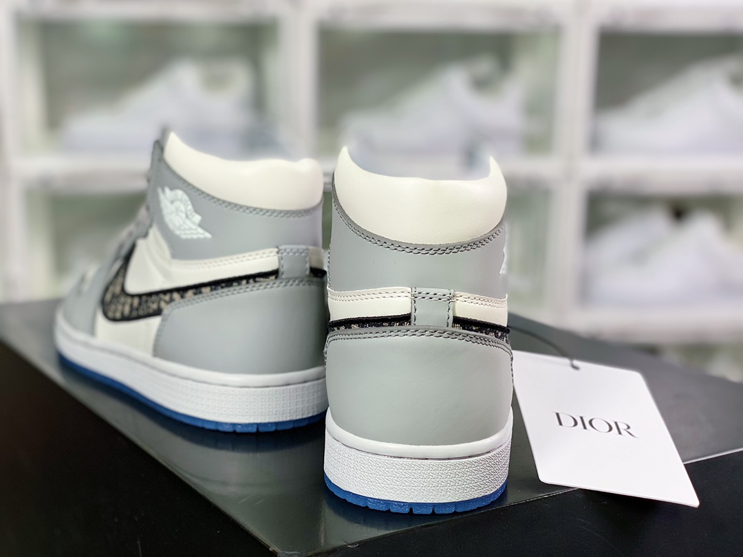 550 2020ss高奢品牌-迪奥 x Air Jordan Brand 1 High OG ”Grey”AJ1乔丹一代CN8607-002