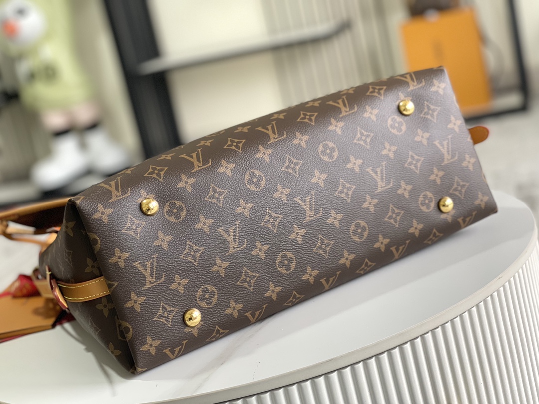 Louis Vuitton Haute Couture Classic Luxury Handbag Shoulder Crossbody 5