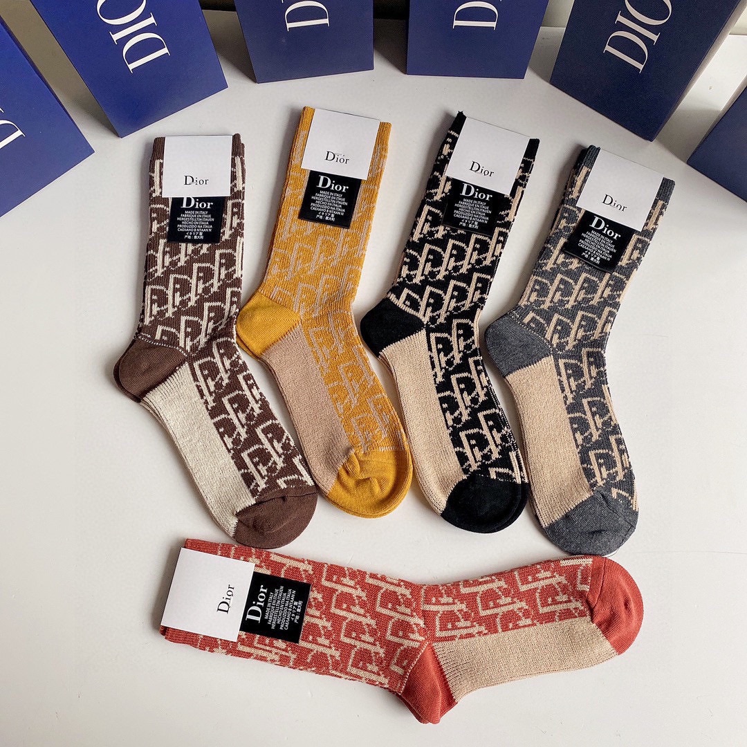 特配包装Dior（Dior）2022新款经典双针双路中长款堆堆袜袜子！一盒五双 