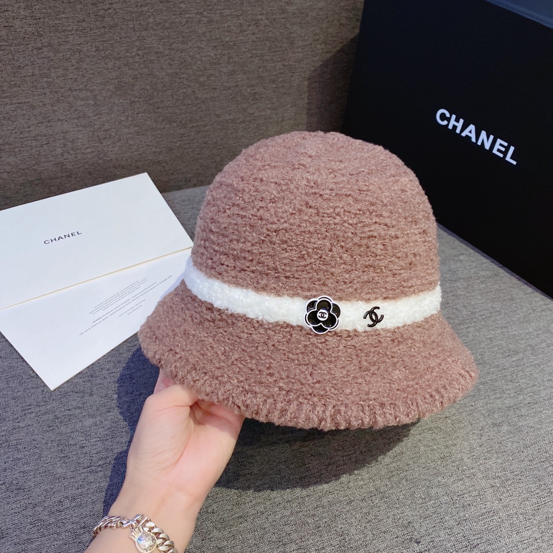 Chanel香奈儿2022秋冬新款羊羔毛渔夫帽
