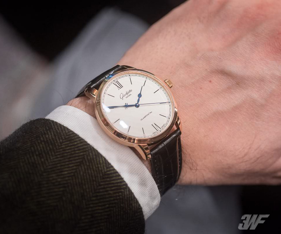 Senator Grasuti Series 2185 Watch: Classic Design with High-Quality Upgrades - 图片 3