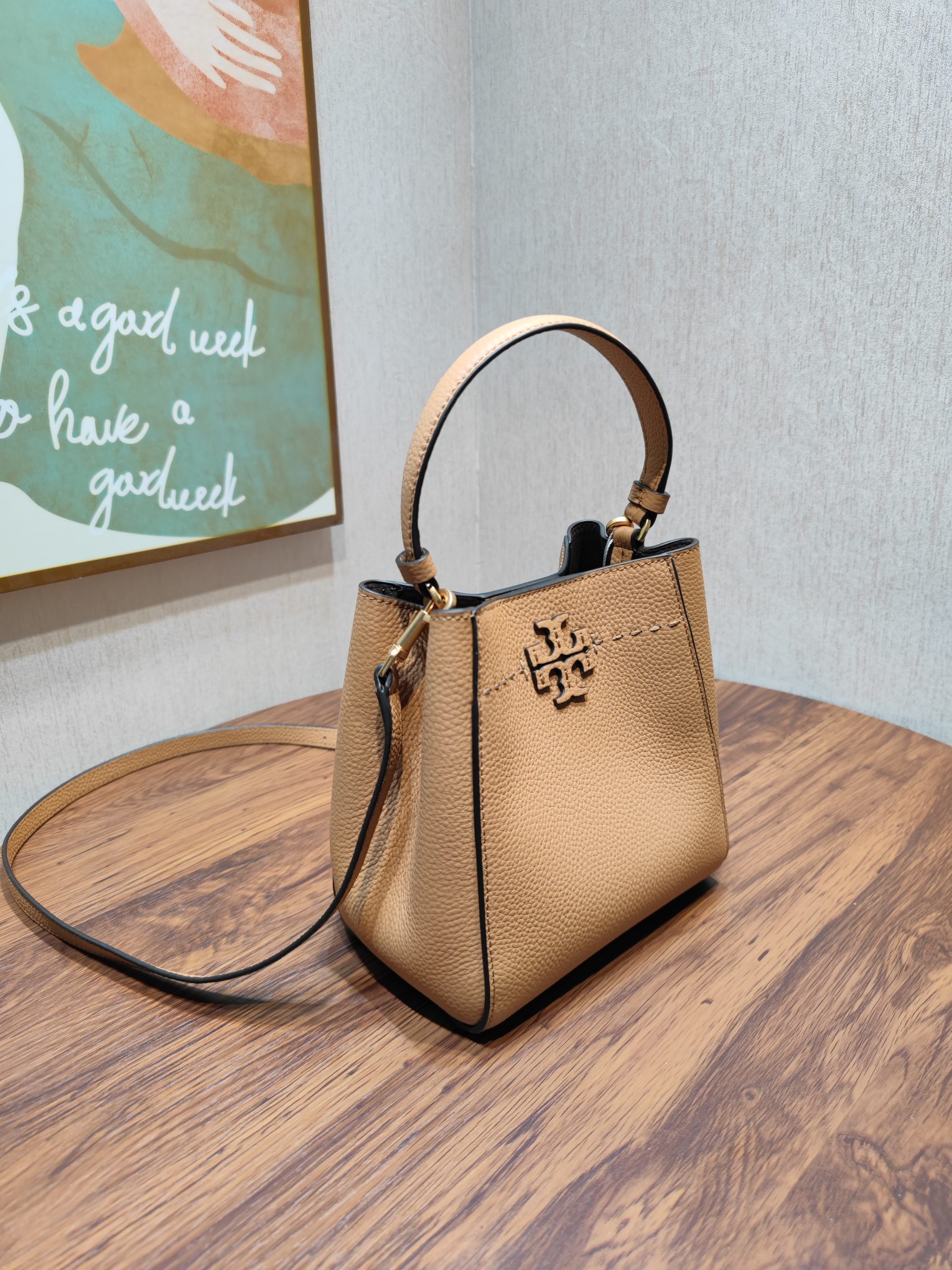 Tory Burch TORY BURCH MCGRAW HOBO 小号新款休闲包 小号的容量也非常适合