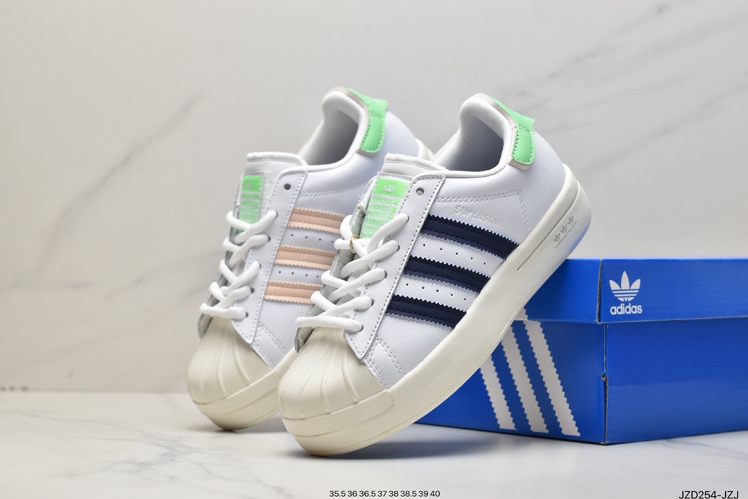 adidas originals Superstar casual wear-resistant sneakers women's white and green GW9588