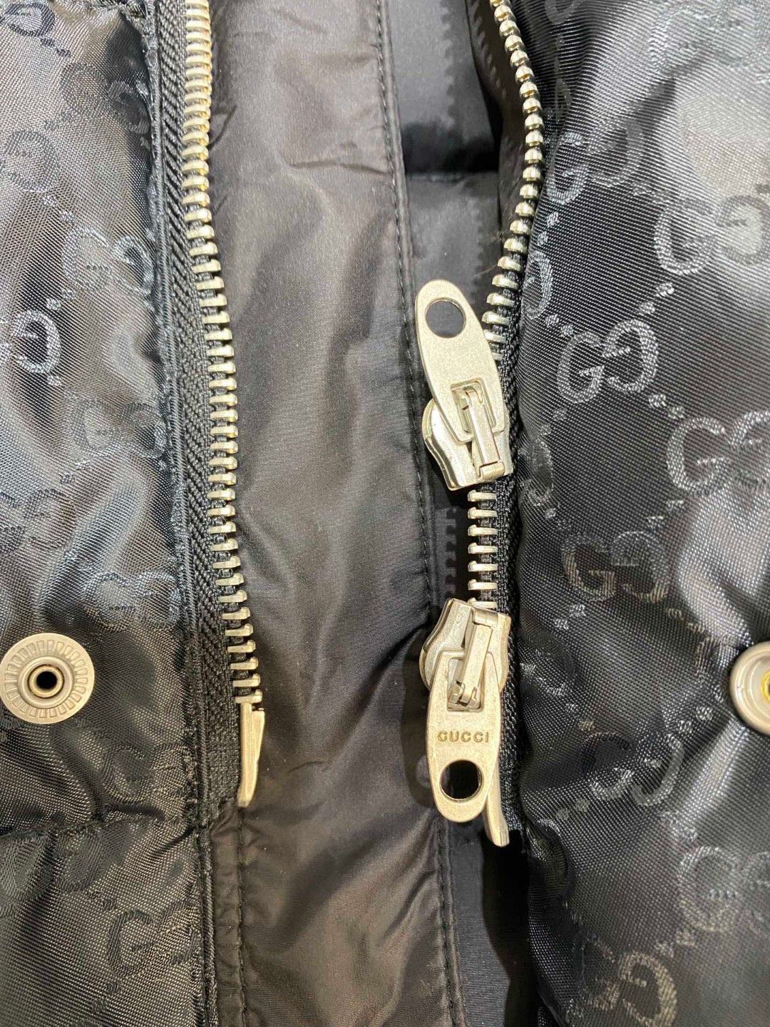 Gucci 2022 autumn/winter new patterned nylon spliced down jacket with reflective tape on sleeves, unisex.-Big cat