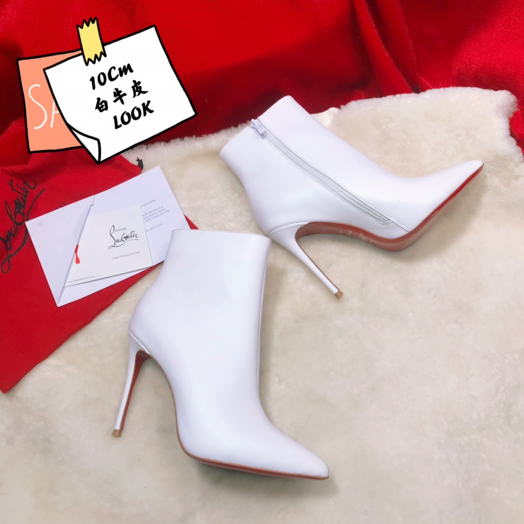 NO:336932,High-end customized autumn and winter boot series!  H10Cm, size 34-42. Private mold trademark zipper. 902-009 white cowhide, official website synchronization standard European code. Reference:902-009 Color:white Material:cowhide Lining:goat leather Heel height:10Cm Sole:leather sole Size:EUR 34-42 (US 4-11):6 00,,christian louboutin,boots,cowhide19860909高端订制 秋冬靴系列！ H10Cm,尺码34-42码.私模商标拉链 .902-009白牛皮对开,官网同步 标准欧码. Reference:902-009 Color:white Material:cowhide Lining:goat leather Heel heigh:10Cm Sole:leather sole Size:EUR 34－42（US 4一11) :6 00,,christian louboutin,boots,cowhide,Women's Shoes