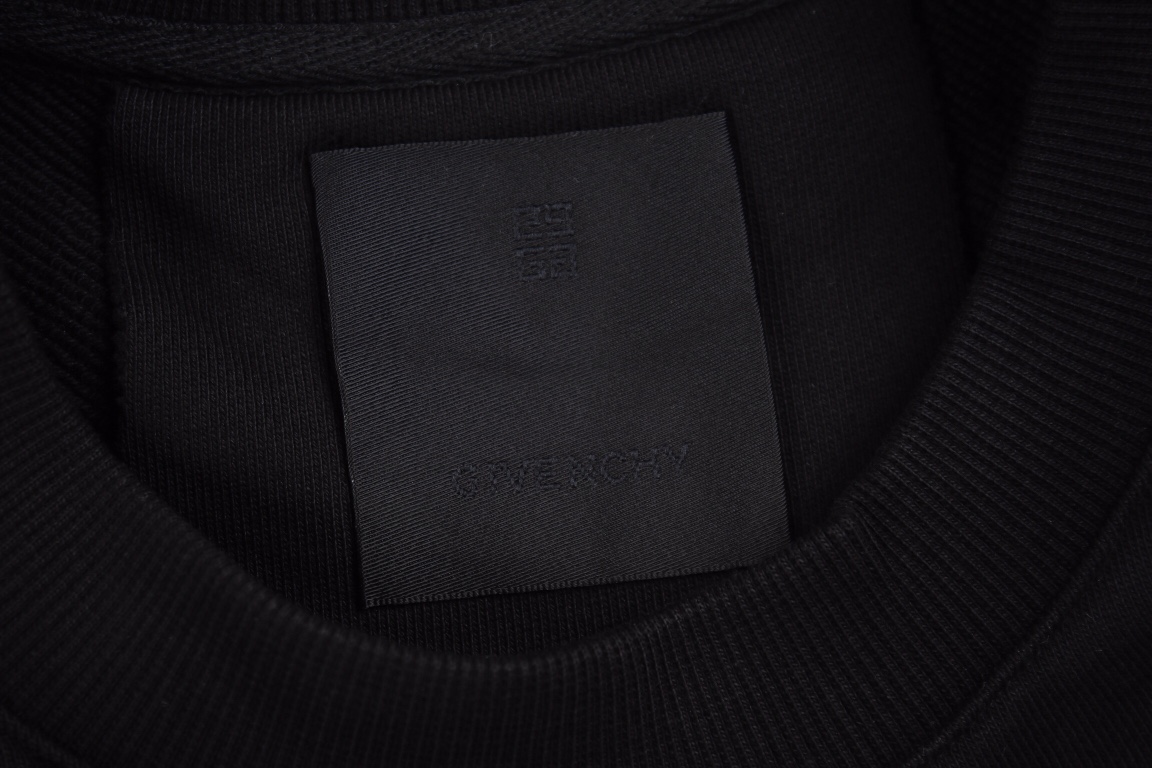 230 Givenchy 纪梵希22SS 贴布字母刺绣圆领卫衣