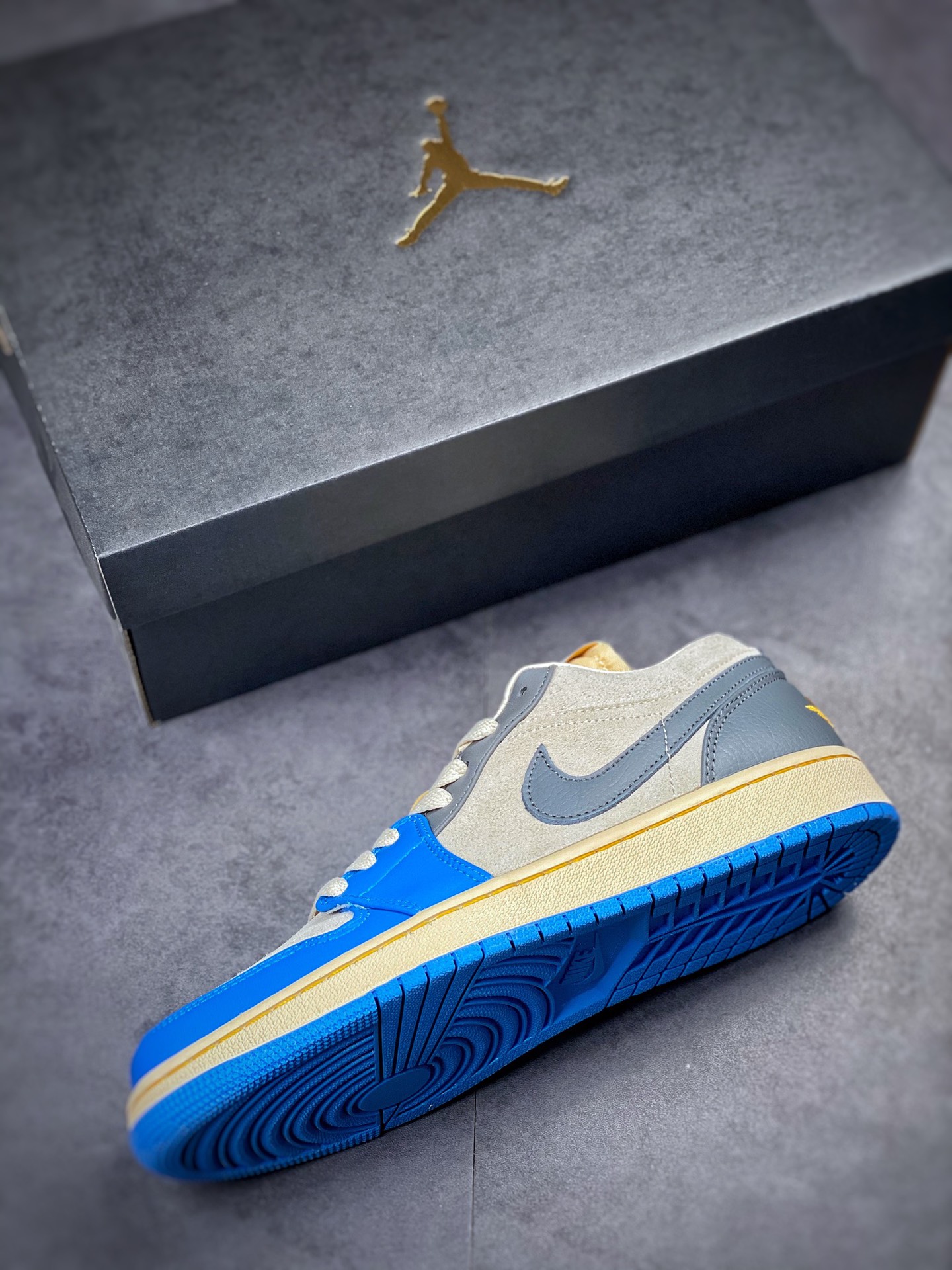 200 Air Jordan 1 Low UNC Grey 灰蓝 AJ1乔1低帮休闲板鞋 DZ5376-469