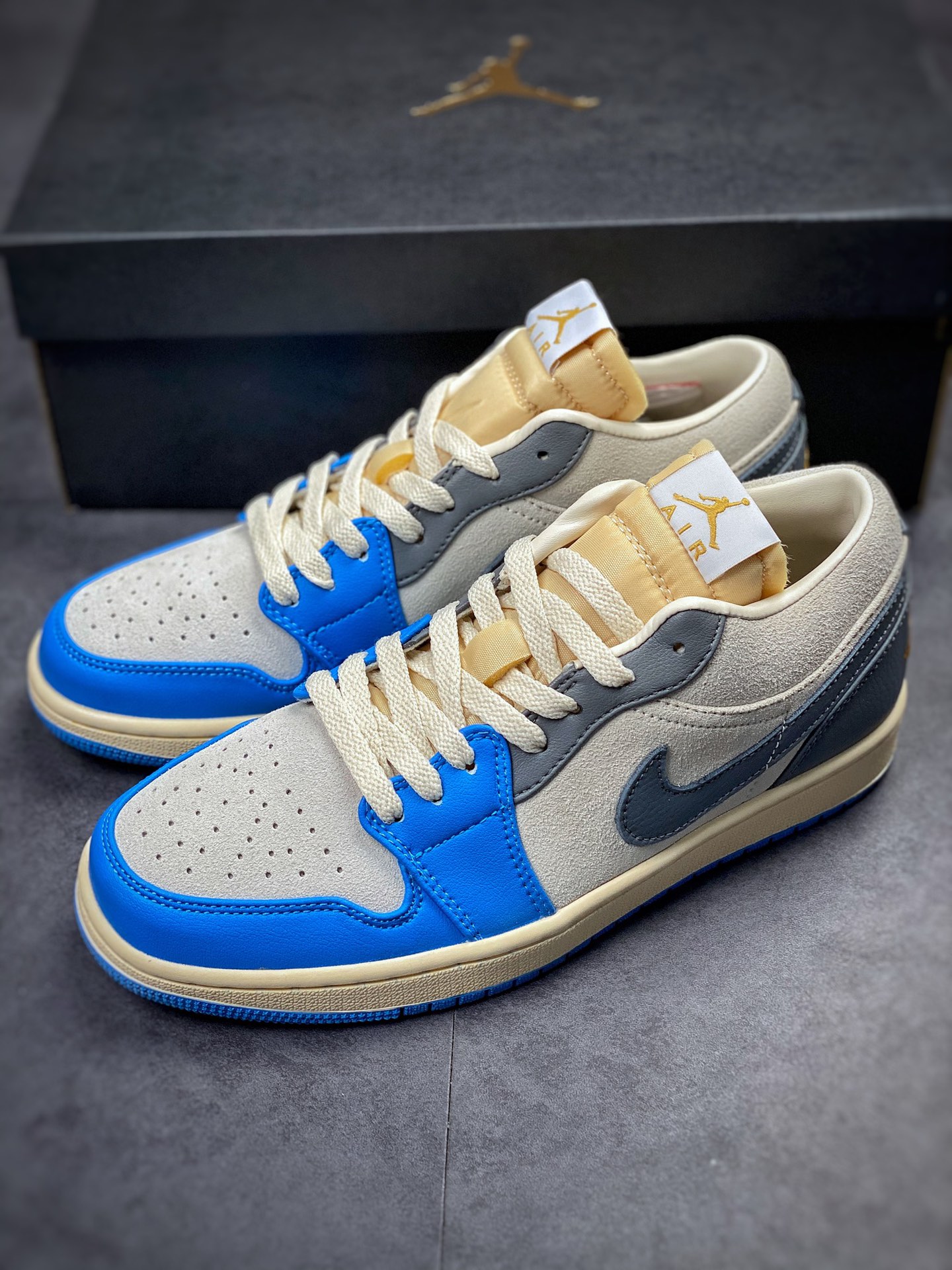 200 Air Jordan 1 Low UNC Grey 灰蓝 AJ1乔1低帮休闲板鞋 DZ5376-469