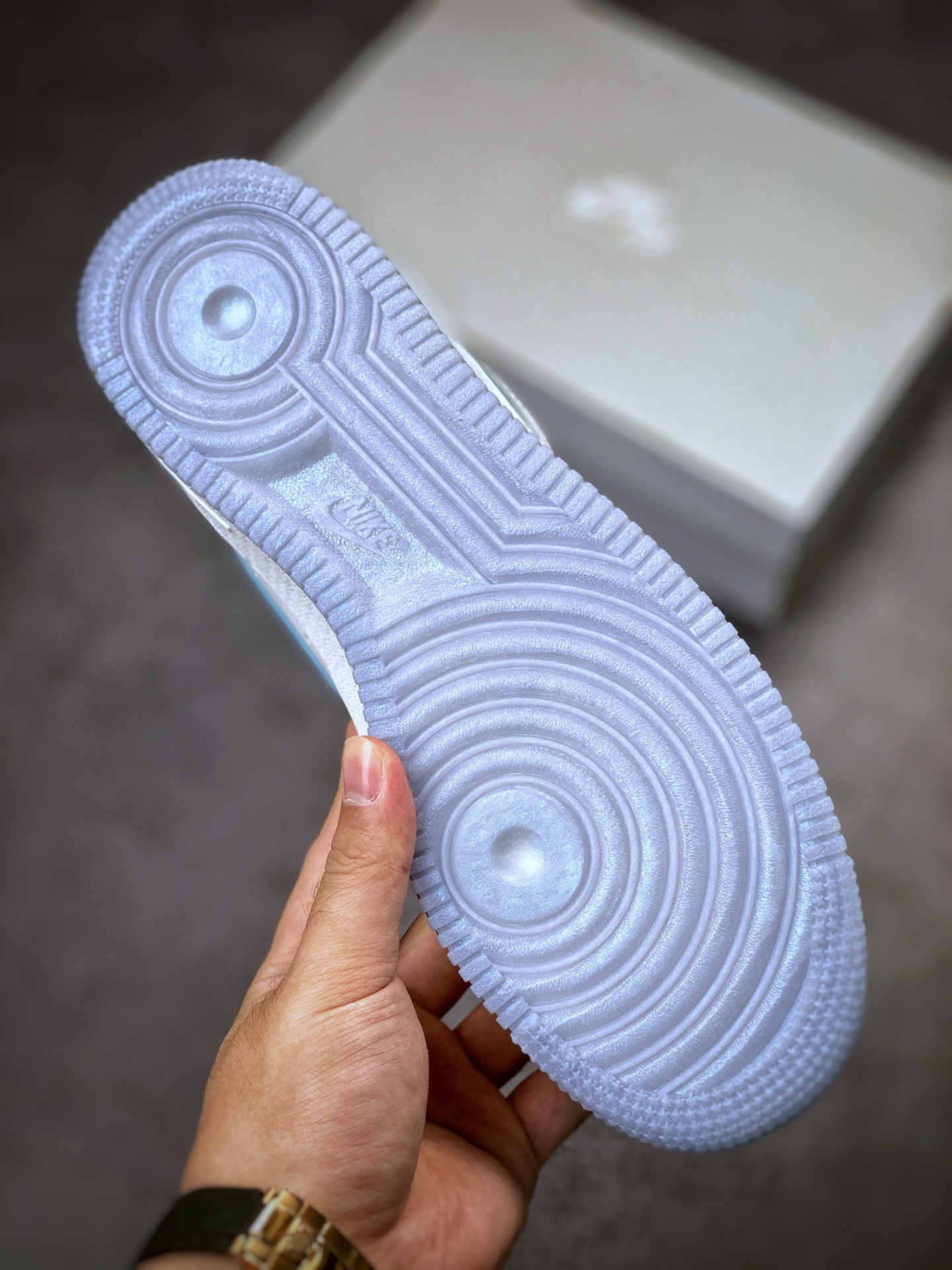 230 Nike Air Force 1 High 白蓝反光钩 FB1865-101