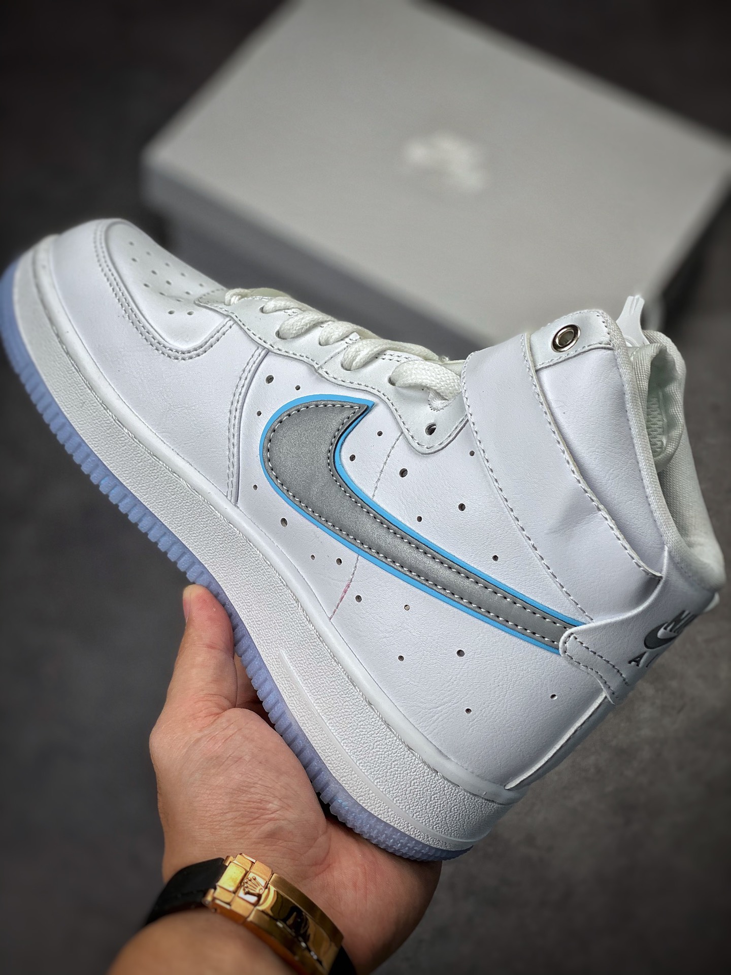 230 Nike Air Force 1 High 白蓝反光钩 FB1865-101