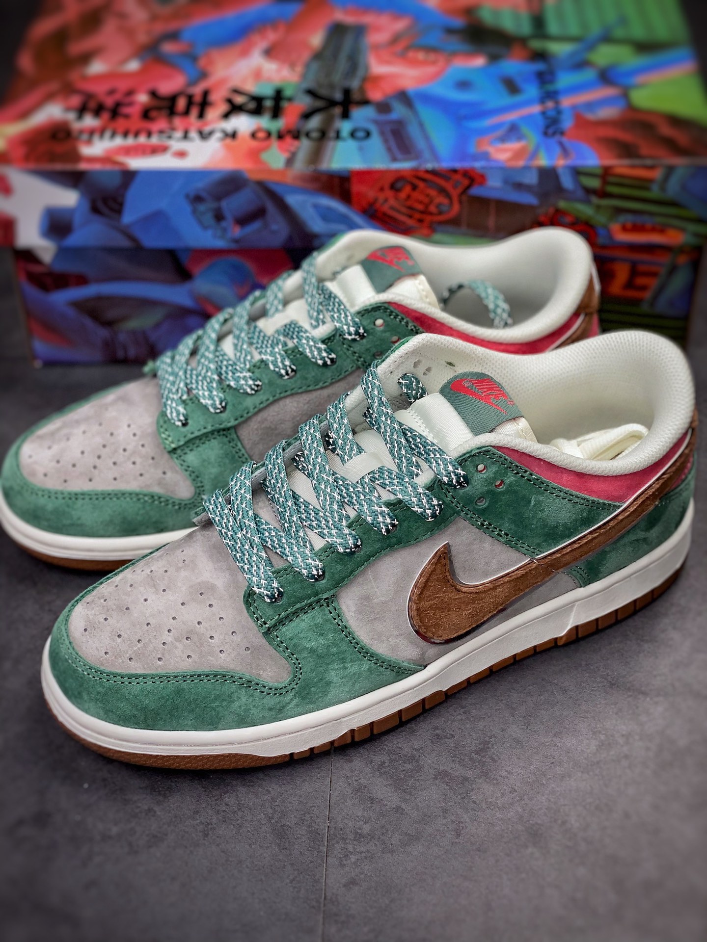 Otomo Katsuhiro x Nike SB Dunk Low ”Steamboy OST” Otomo Katsuhiro ST1391-203