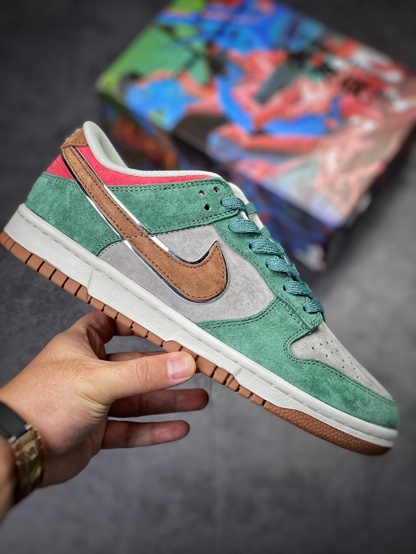 Otomo Katsuhiro x Nike SB Dunk Low ”Steamboy OST” Otomo Katsuhiro ST1391-203