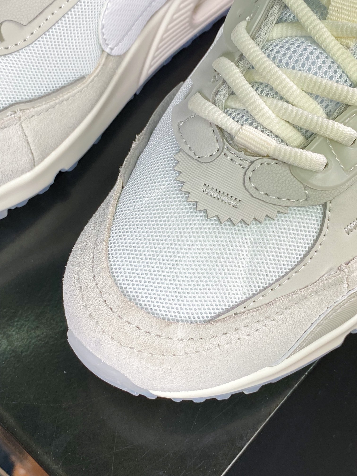 220 Air Max Terrascape 90”Summit White/Dream Venice”慢跑鞋DM9922-102