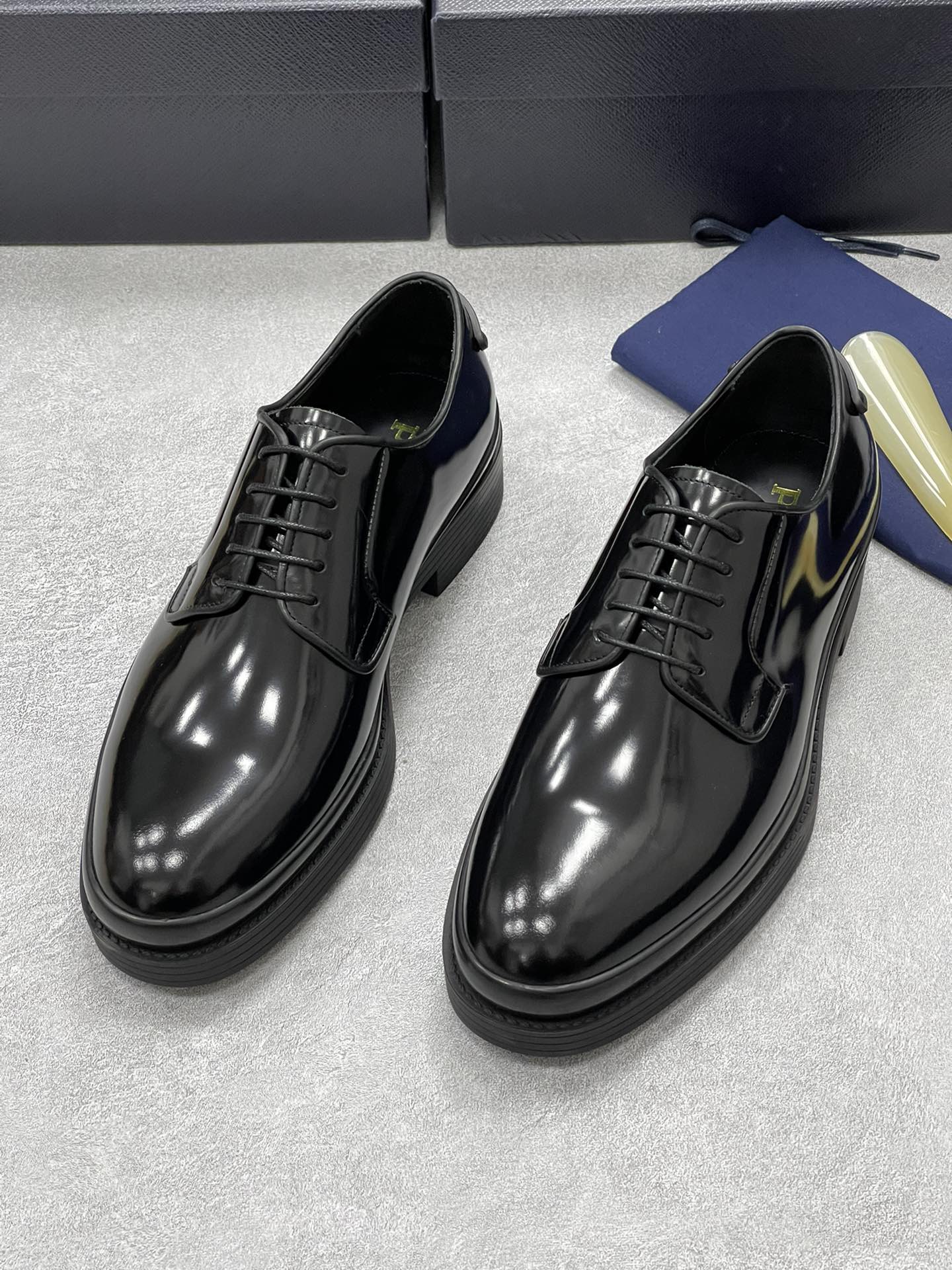 NO:274467,家最爱款更新非常经典百搭款 绝对人手必备 细节材料质感绝对惊艳到大家哦！  Needless to say, let’s know the details. You must note the size when you submit an order. You must place an order on the sneaker size and leather shoe size. Avoid the agent not understanding the size and tossing back and forth. The smallest foot is big and happy. You can order the order at 38.45 and cannot be returned or exchanged!  偏大一码 记得一定看清楚 39 40 41 42 43 44,,sneakers19860909家最爱款更新非常经典百搭款 绝对人手必备 细节材料质感绝对惊艳到大家哦！ 不用说太多 咱们看细节就知道 尺码这边大家报单一定要备注一下 您下单是运动鞋尺码和皮鞋尺码 避免代理不懂尺码来回折腾噢 最小脚大脚就开心了38.45可以订货 不能退换哦！ 偏大一码 记得一定看清楚 39 40 41 42 43 44,,sneakers,Men's shoes