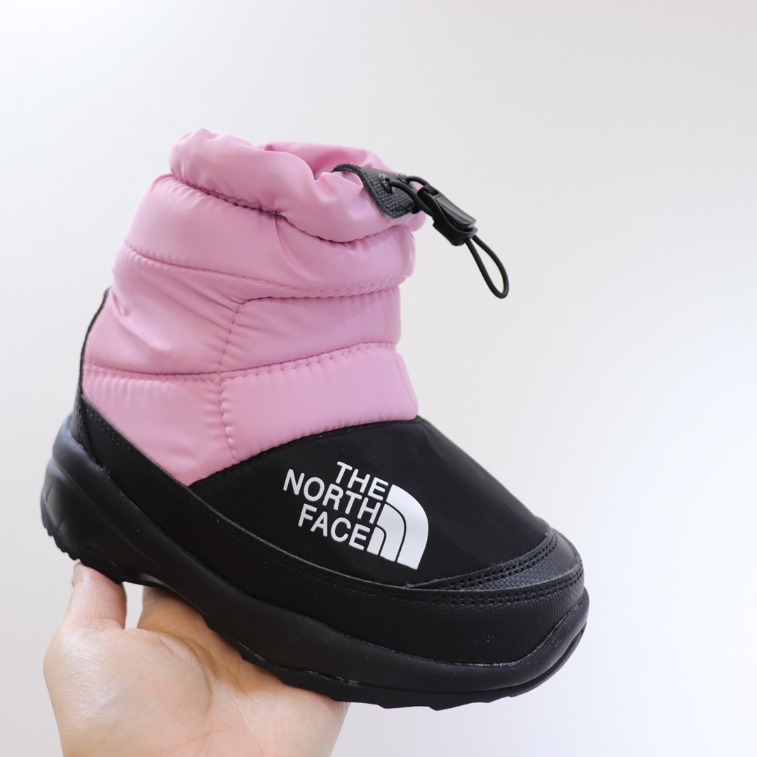 图片[6]-北M儿童雪地靴 开箱实拍，品质刚刚的 ~👍好穿经典又保暖，有一定防水作用，真的无敌棒❗️ 高帮松紧收口设计，✅既保暖还时尚~拼色的外观也着实让人喜爱！柔软度适中，平时宝宝日常穿绝对没问题！防滑耐磨性一流~ 上脚超级好看😘防滑耐磨！这个冬天必须要来双不一样的雪地靴😄-选品中心