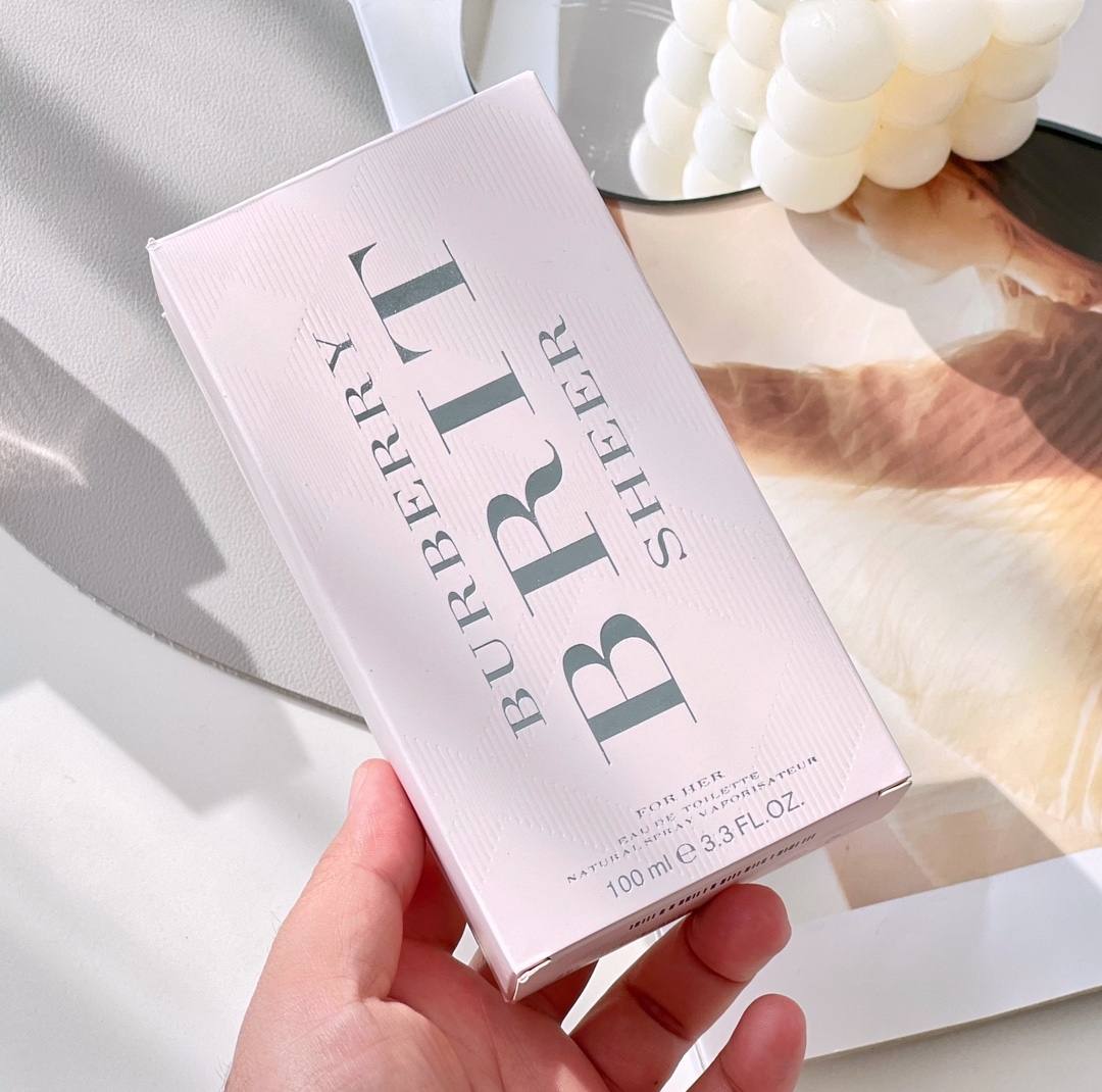 Burberry luxury item 2