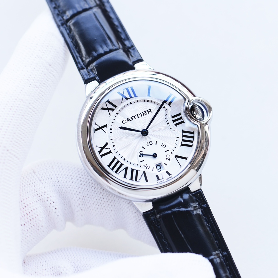 New Cartier Blue Balloon Series Watch with Calendar Function and Steel Details - 图片 4