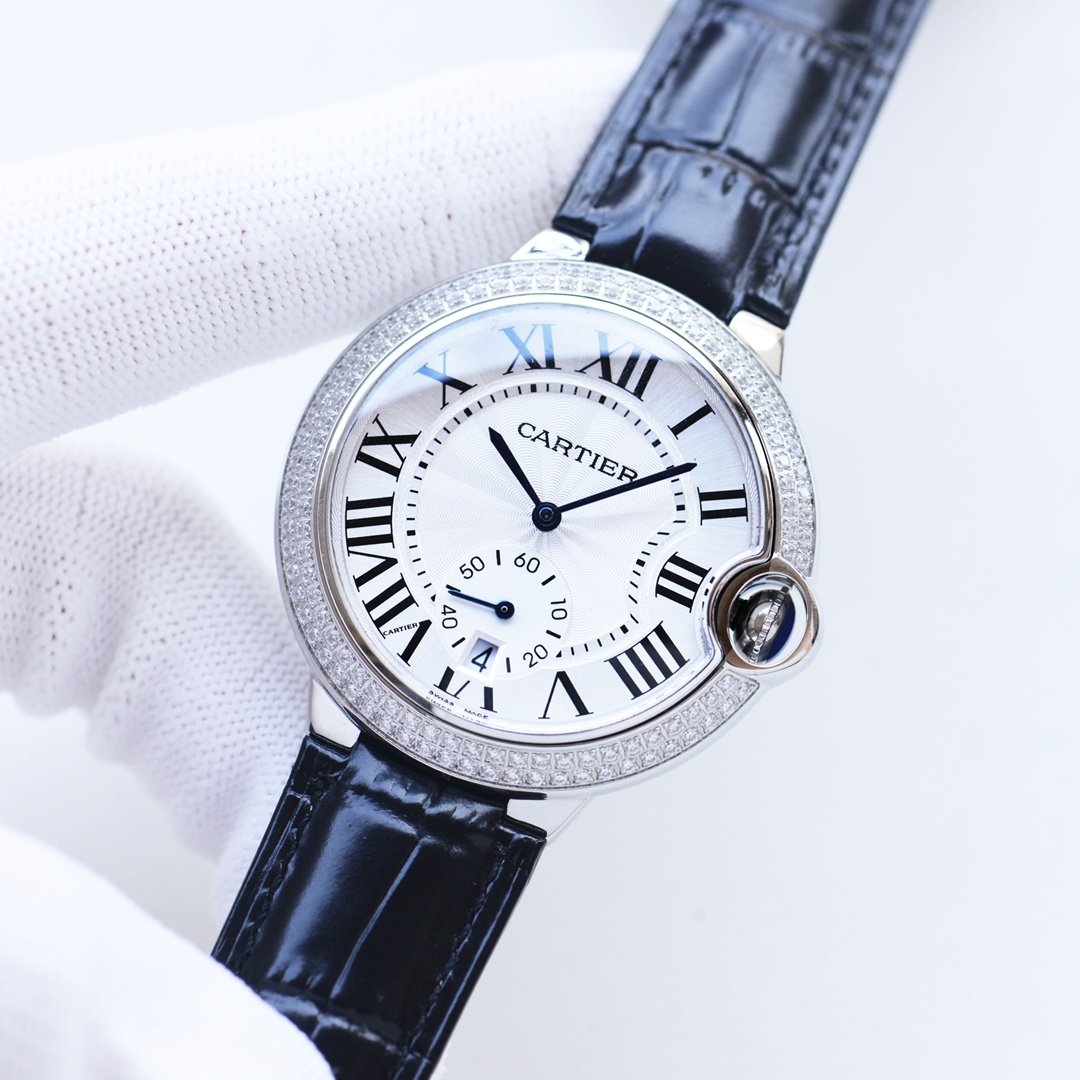 New Cartier Blue Balloon Series Watch with Calendar Function and Sapphire Glass - 图片 4