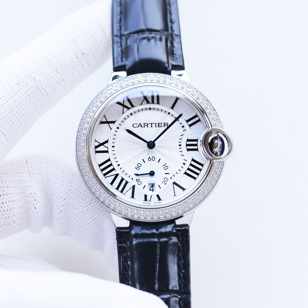 New Cartier Blue Balloon Series Watch with Calendar Function and Sapphire Glass - 图片 3