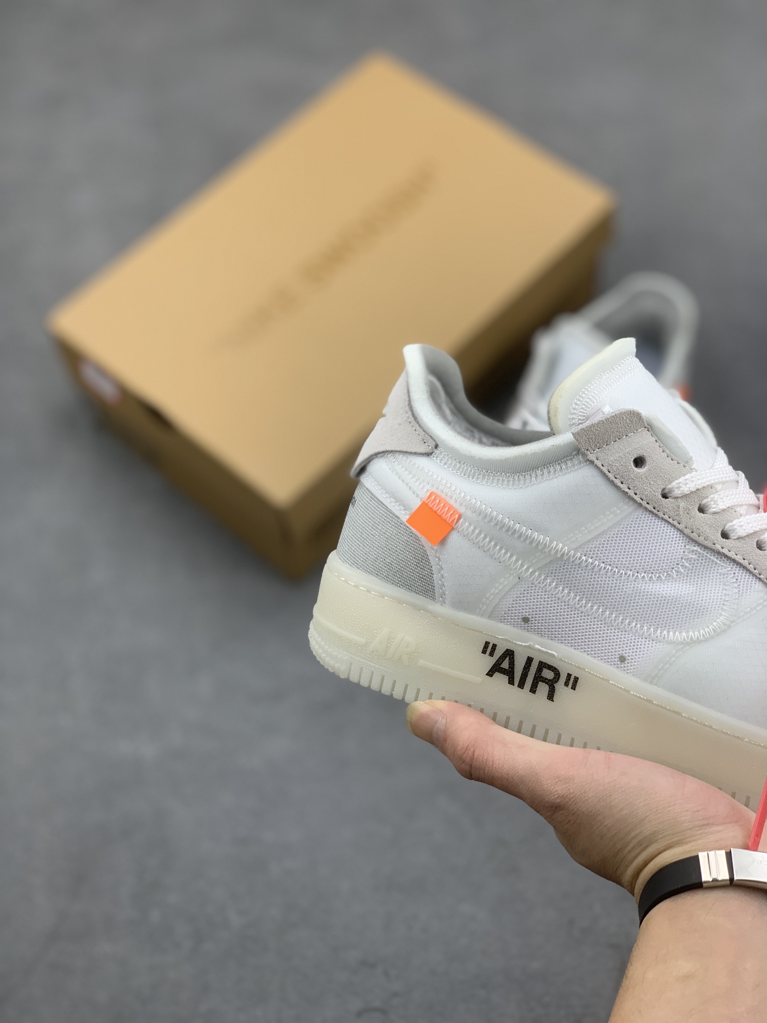 Nike x Off-White Air Force 1 Low White Collaboration Sneakers 6 i1667599958 3247 4