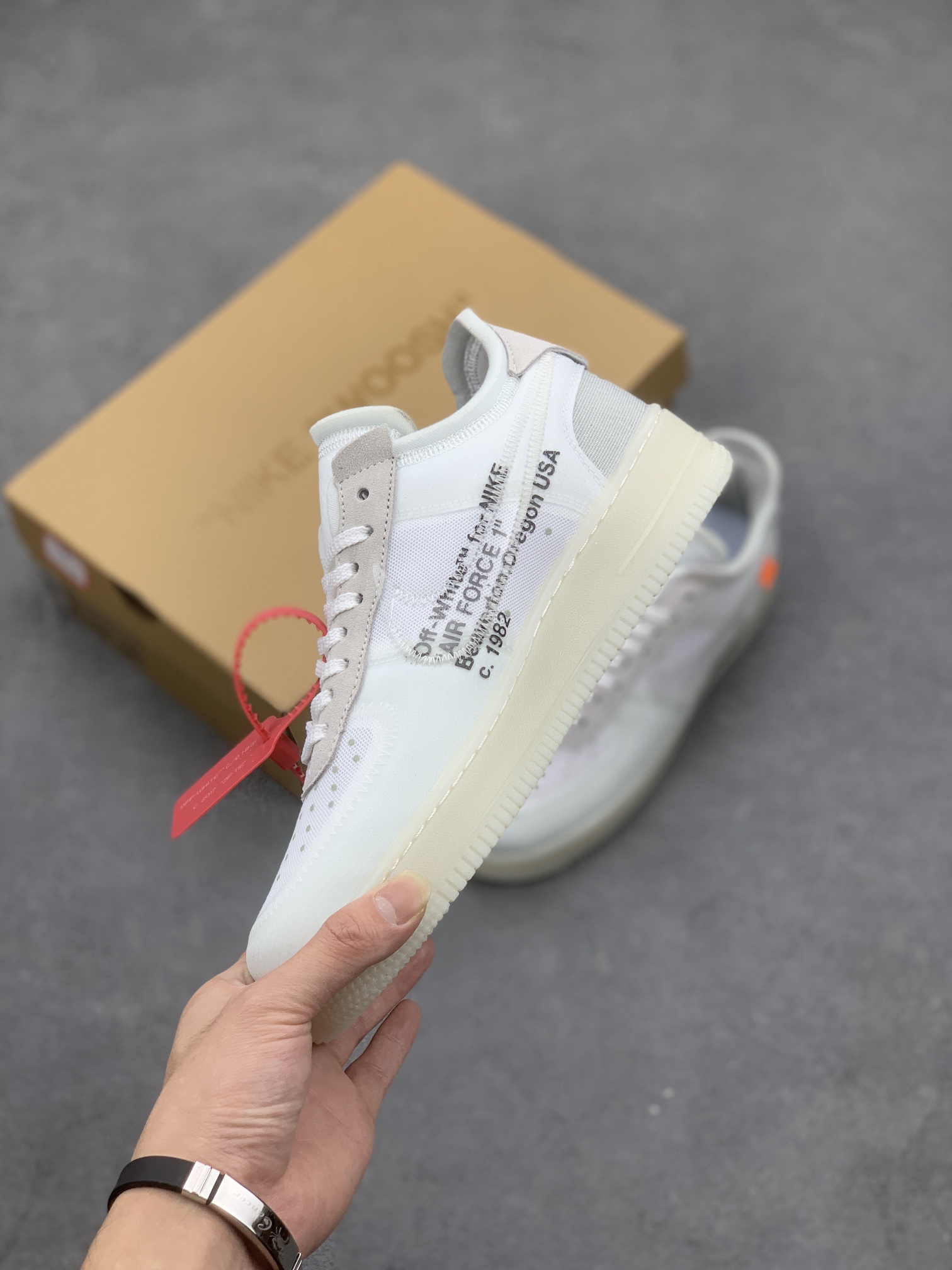 Nike x Off-White Air Force 1 Low White Collaboration Sneakers 4 i1667599958 4639 2