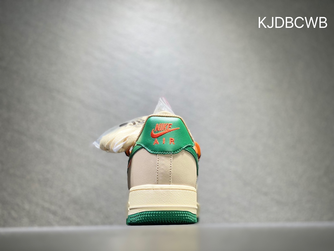Nike Air Force 1 CV1724-109