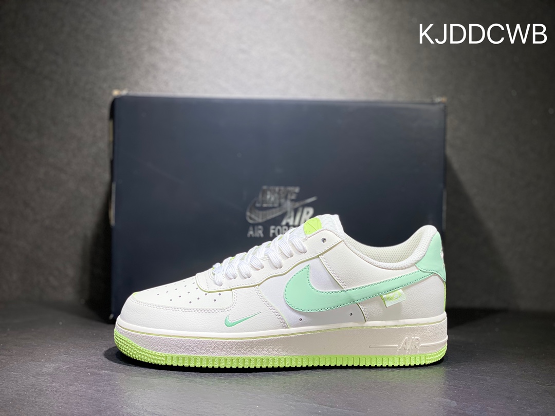 Nike Air Force 1  FB1839-555