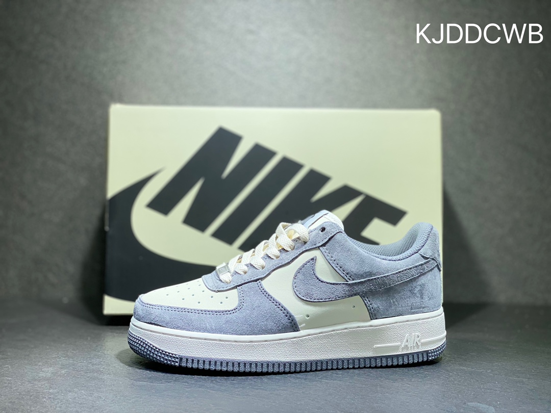 Nike Air Force 1   CW2288-886