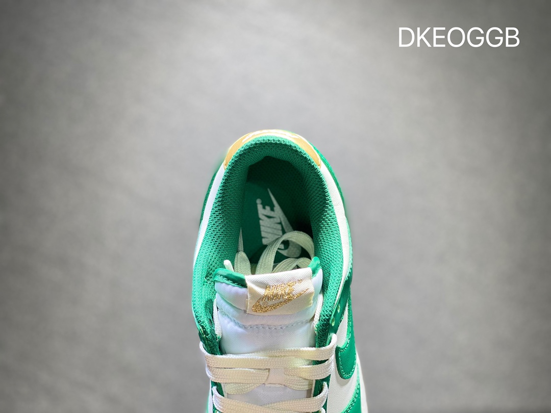 Nike SB dunk Low 低帮休闲运动滑板板鞋  FB7173-131