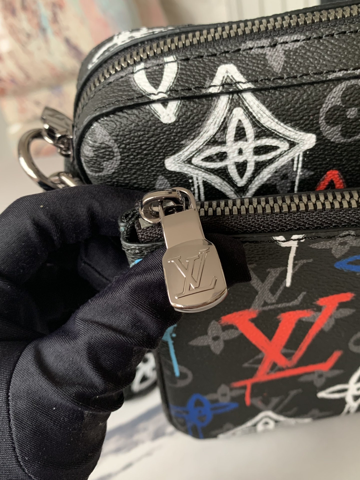 顶级原单独家实拍M21396Trio邮差包释放DamierSpray元素的潮流意趣路易威登标志性Dami