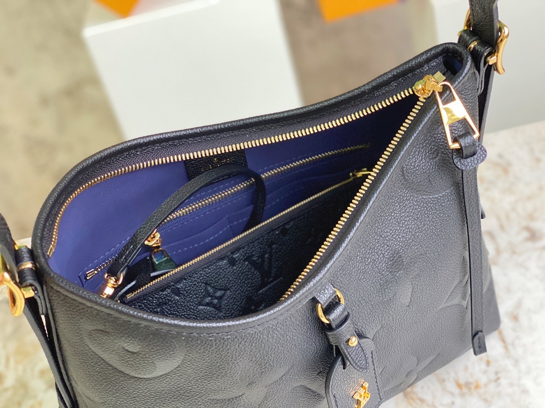 顶级原单M46288黑色全皮全皮压花系列小号CarryAll小号手袋M46288取材Monogram全皮
