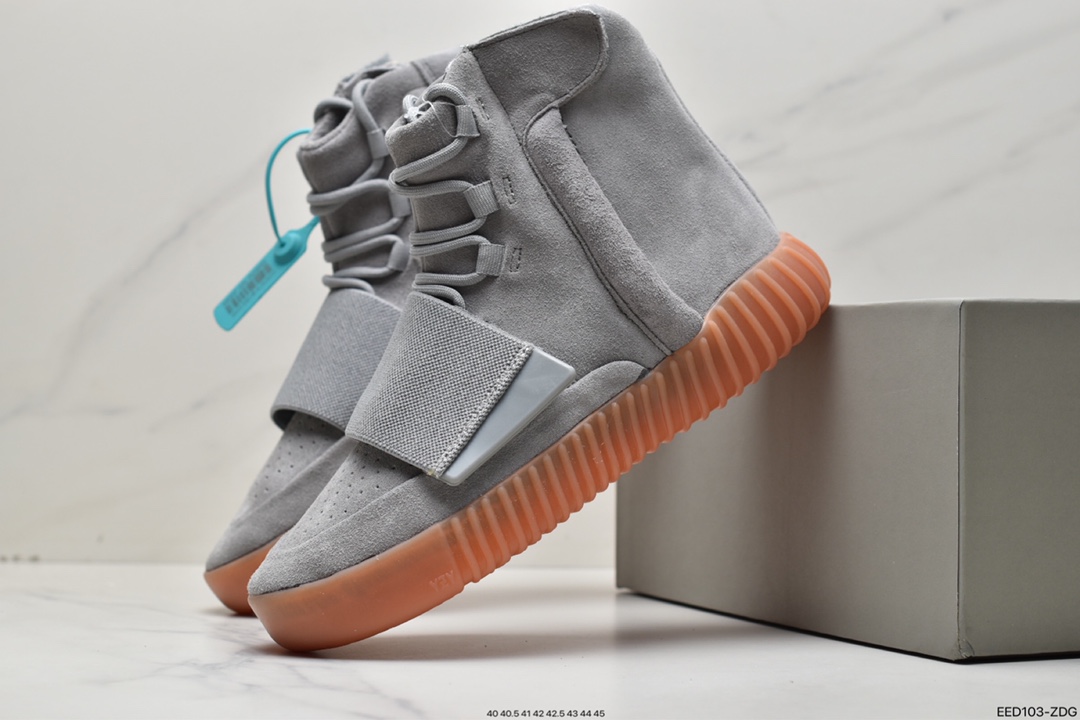 Kanye West x Originals YEEZY BOOST 750 ”Triple Black” first-generation high-top BB1840