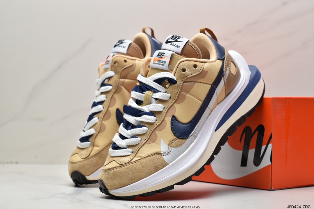 Sacai X NIKe vaporWaffle “Tour Yellow ”华夫三代3.0走秀重磅联名 DD1875-001