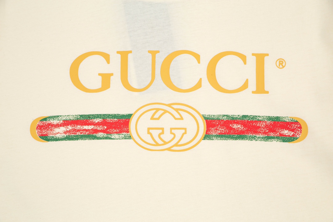 Gucci 古驰 金典款Gucci标识印花短袖