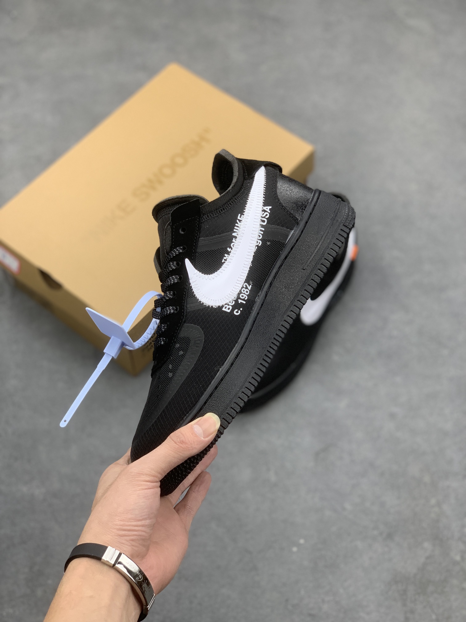 Nike x Off-White Air Force 1 Low 'Black' Fashion Sneakers AO4606-001 4 i1667671847 7139 2
