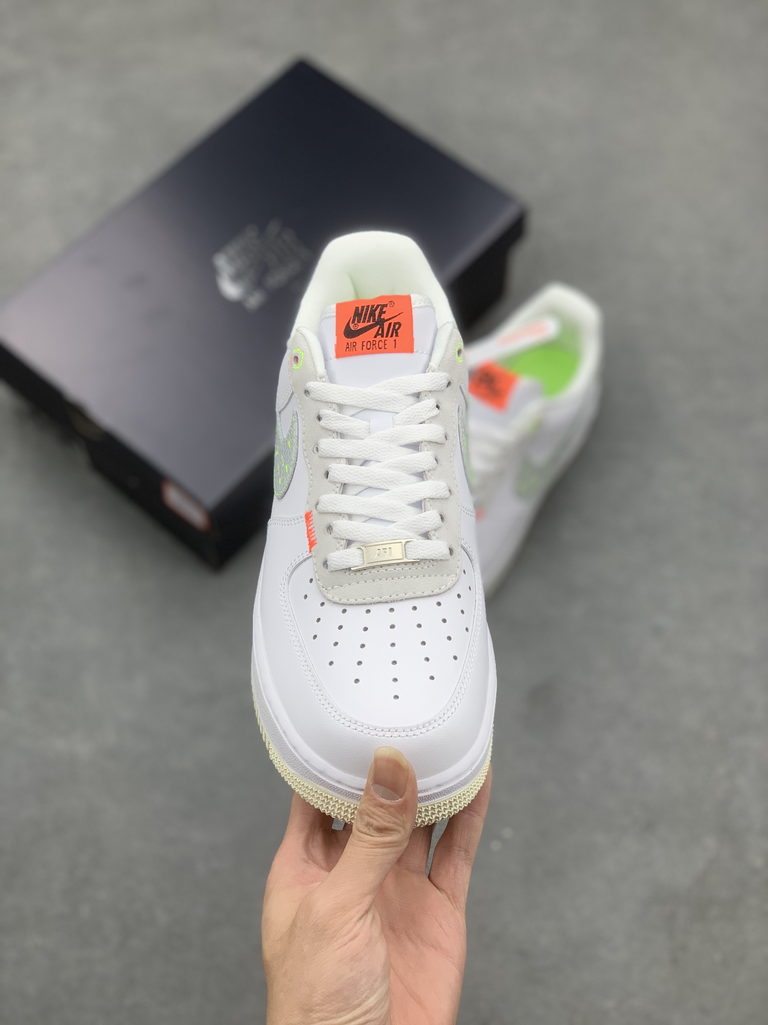 Nike Air Force 1 '07 Low "Just Do It" White/Grey/Green FB1853-111 3 i1667672280 2718 1