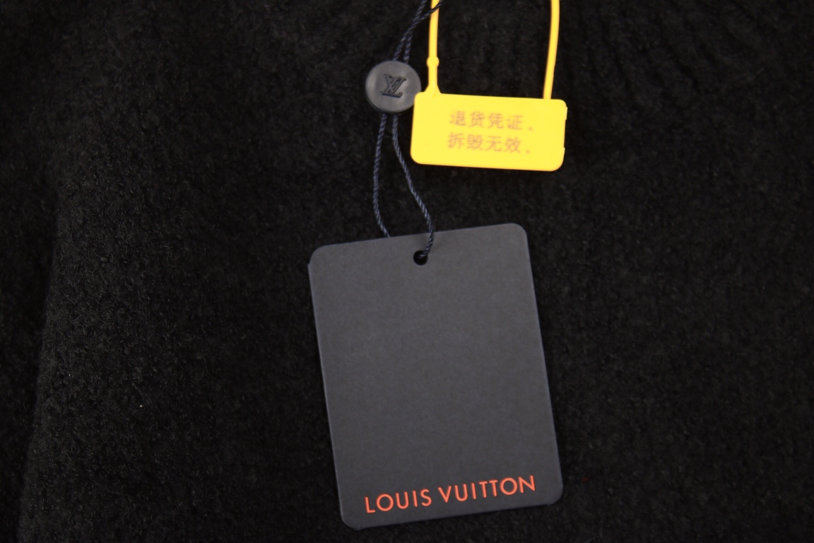 280 Louis Vuitton /路易威登 22Fw 前后提花字母针织毛衣