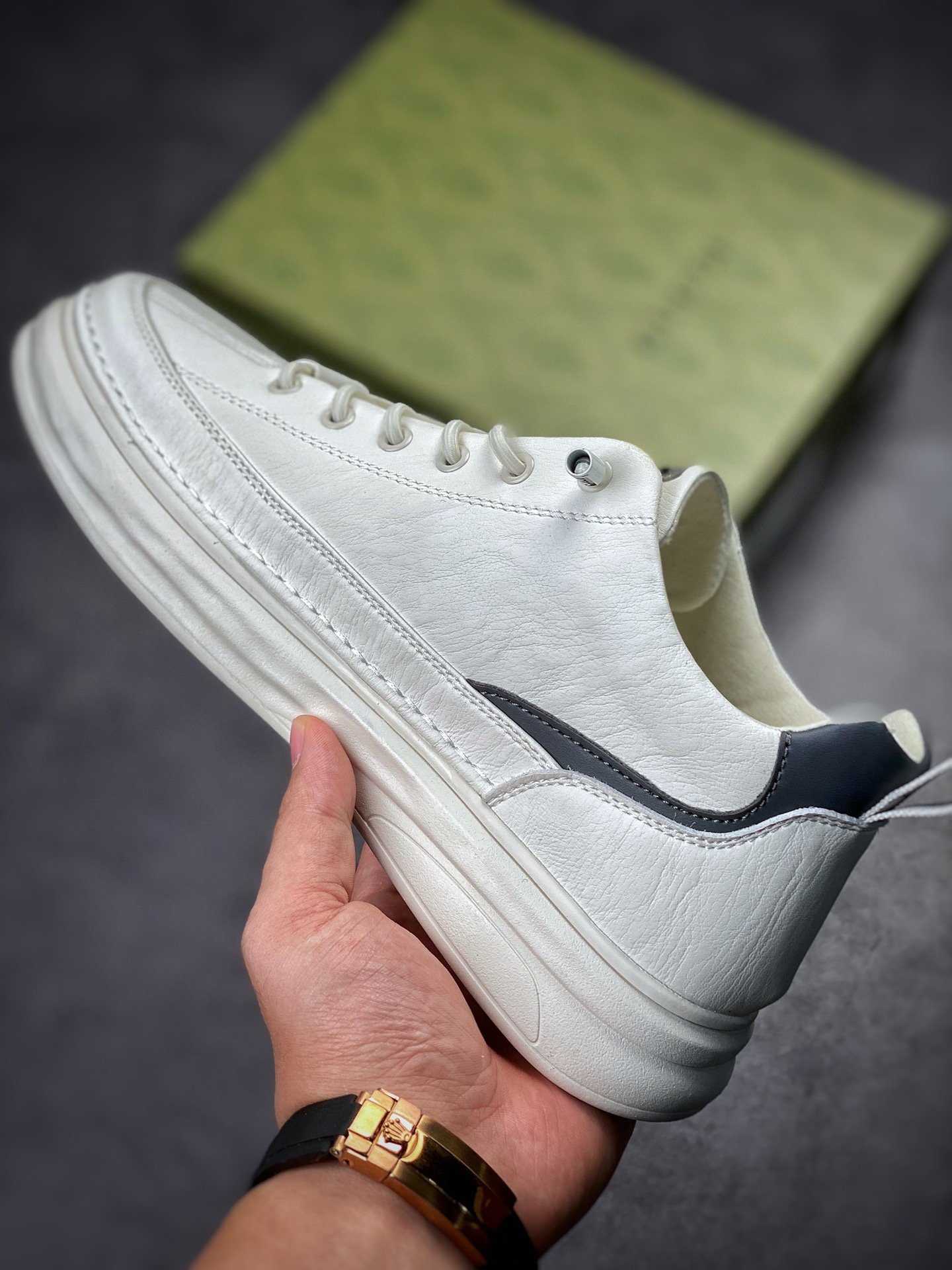 Overseas version of Gucci sports and leisure trend sneakers series