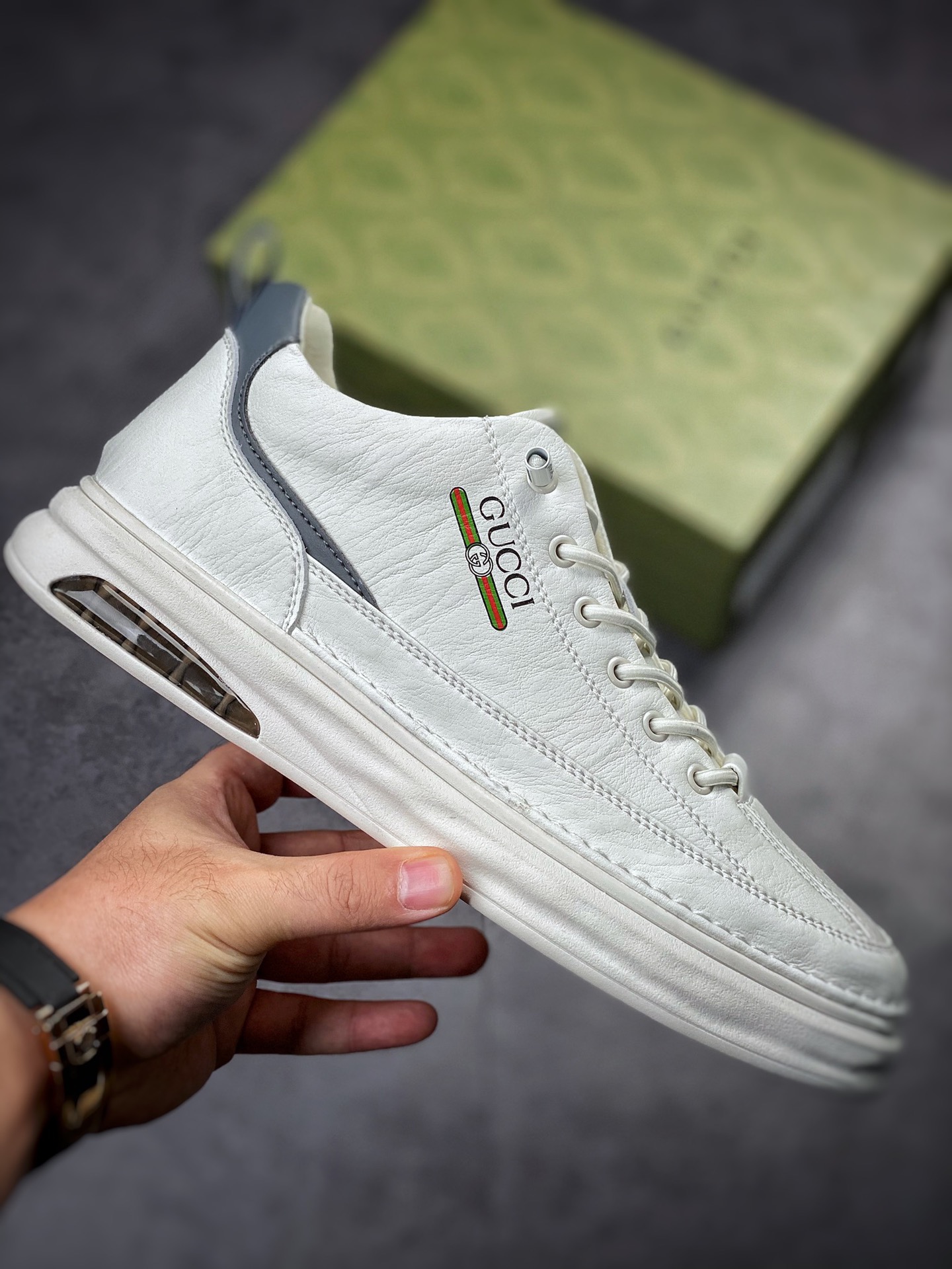 Overseas version of Gucci sports and leisure trend sneakers series