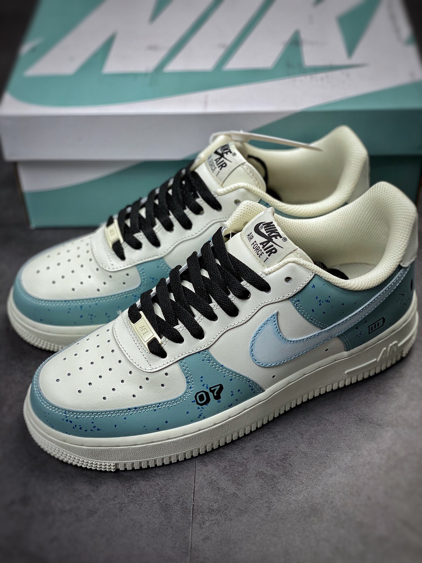 Nike Air Force 1 Low 07 鲁班7号 CW2568-033 Nike Air Force 1 Low 07 鲁班7号 CW2568-033