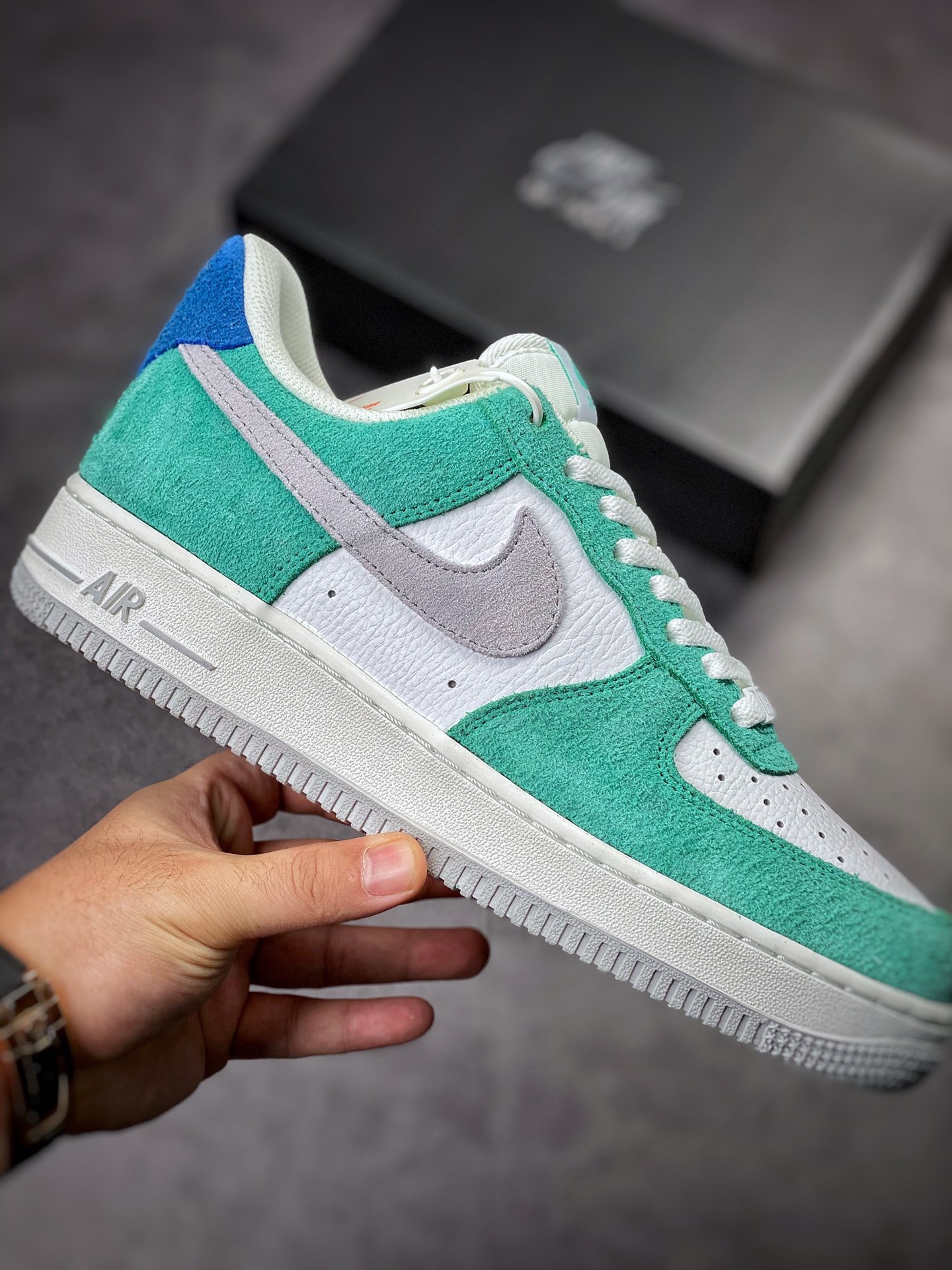 Nike Air Force 1 Low 07 涡轮绿 麂皮拼接BQ8988-102