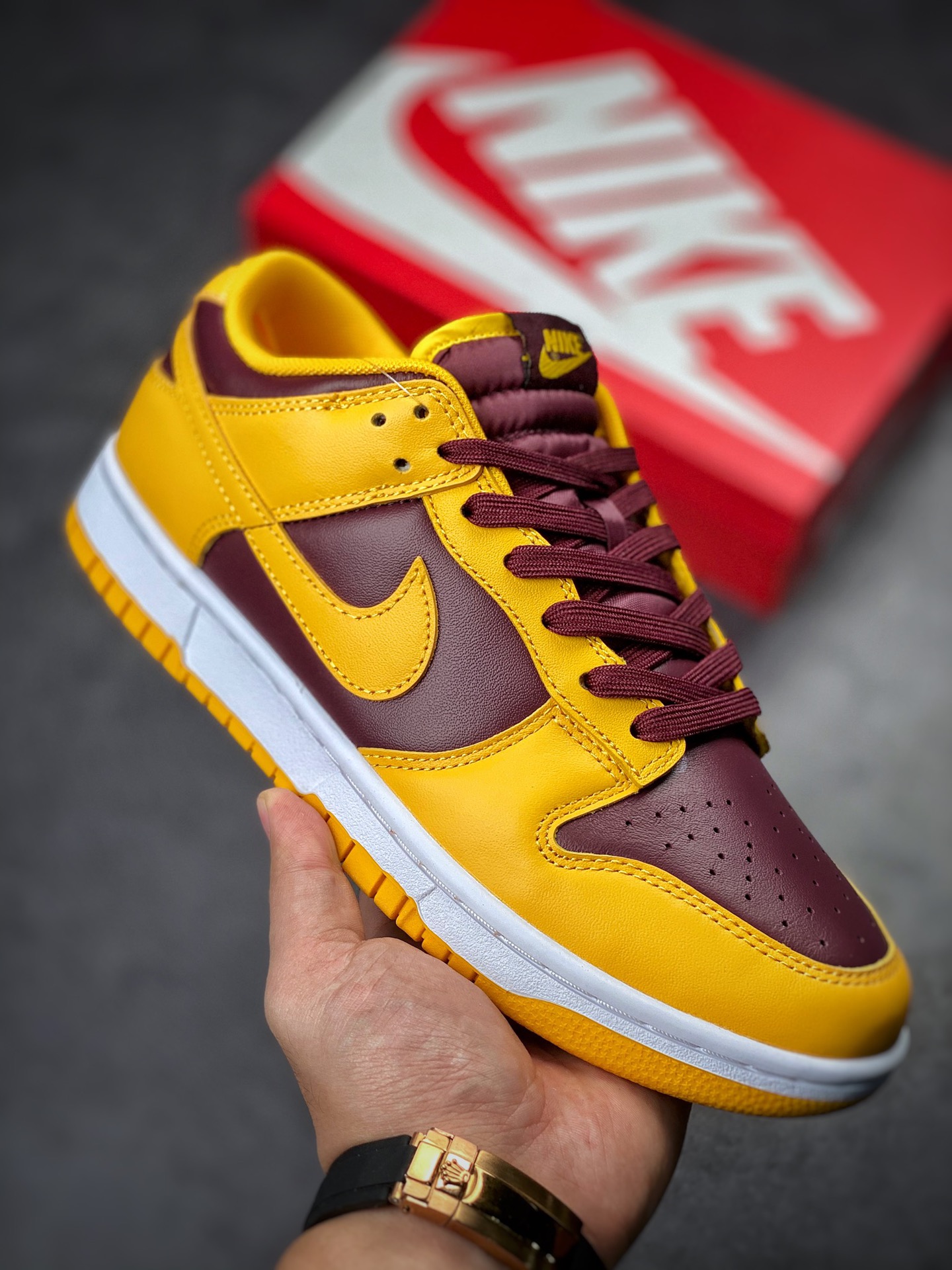 Nike SB Dunk Low 黄酒红 DD1391-702