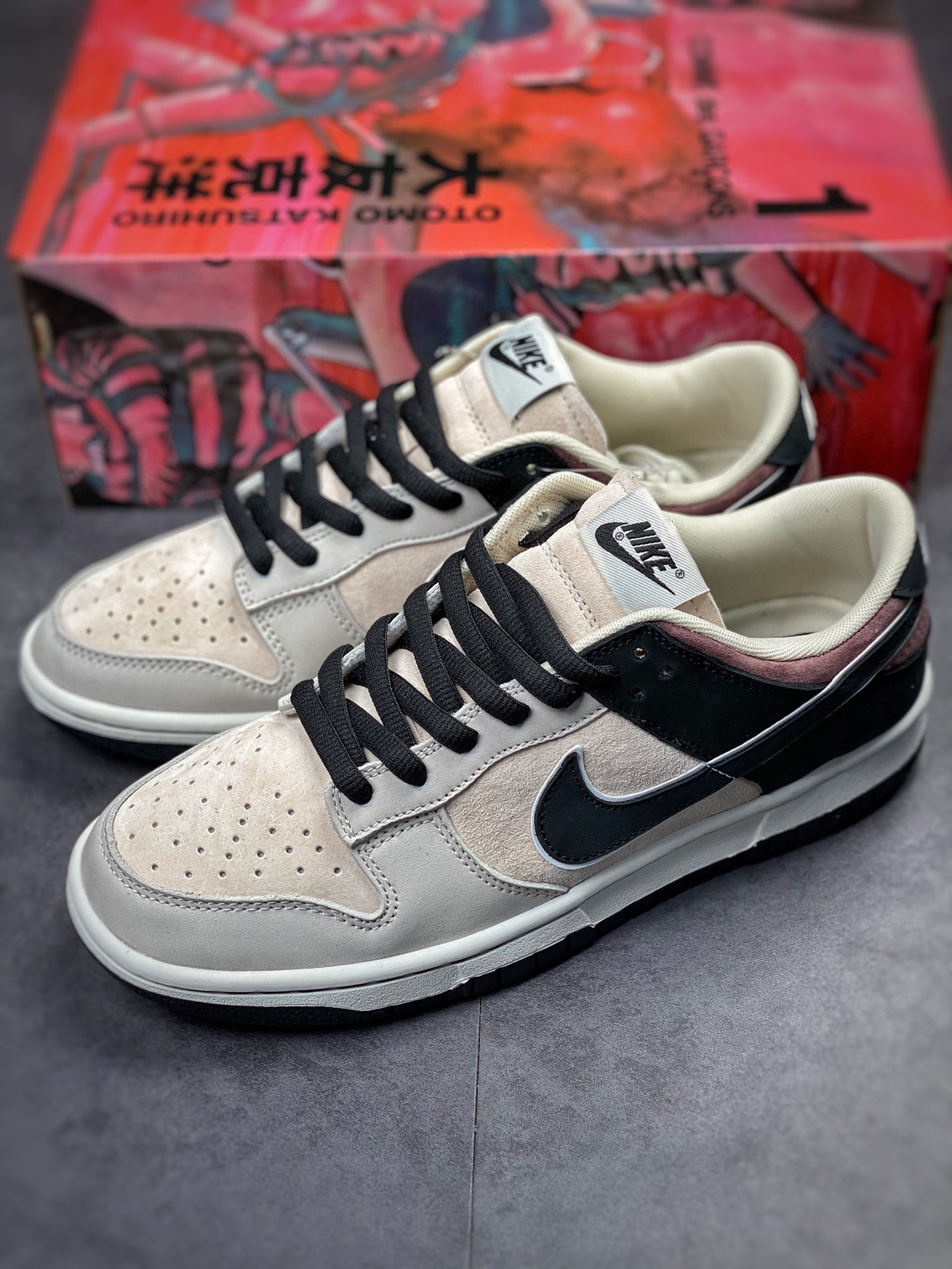 Otomo Katsuhiro x Nike SB Dunk Low ”Steamboy OST” 大友克洋 LF0039-028 Otomo Katsuhiro x Nike SB Dunk Low ”Steamboy OST” 大友克洋 LF0039-028