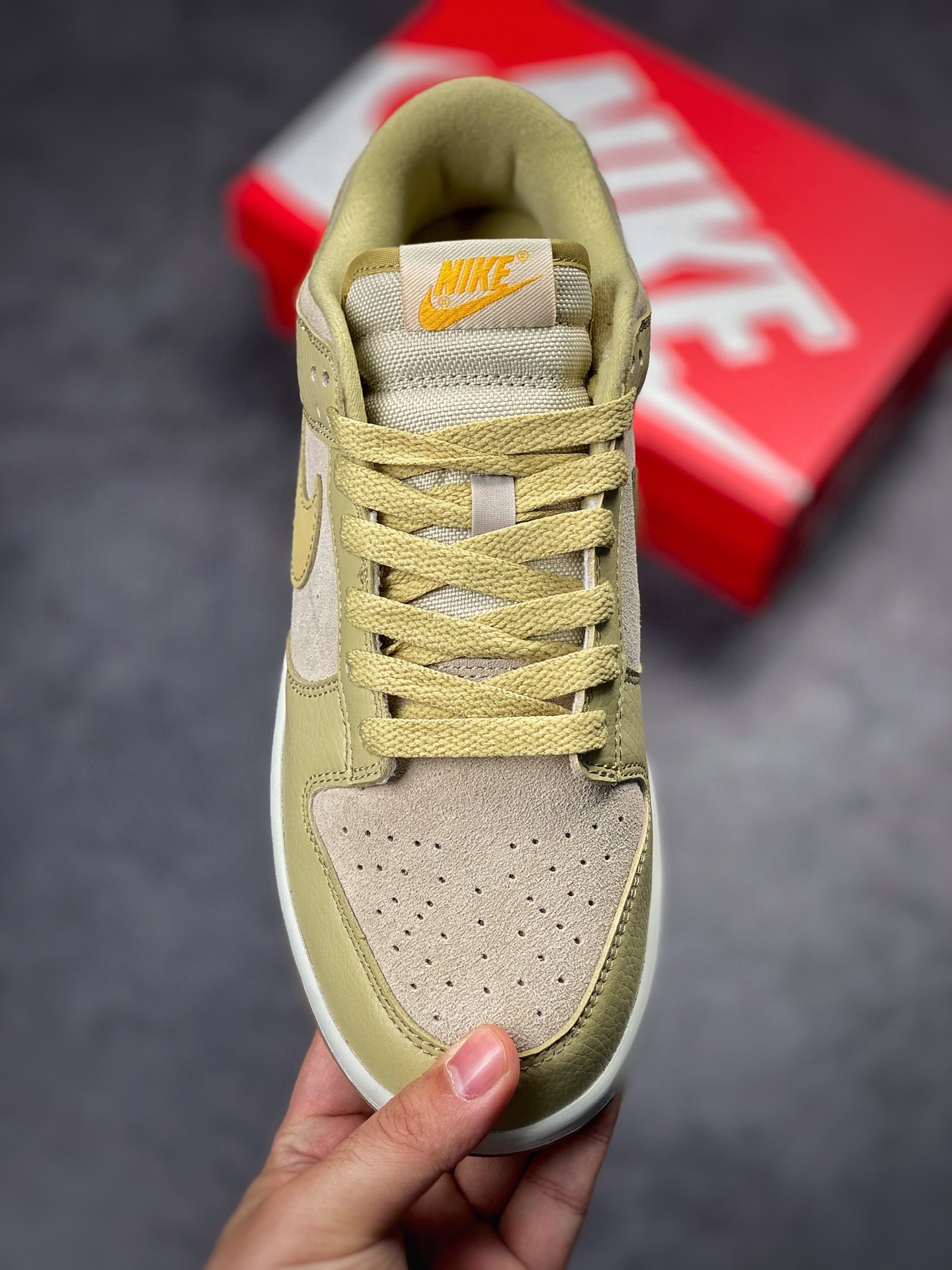 Nike SB Dunk Low “Tan Suede” 沙漠色 DZ4513-200 Nike SB Dunk Low “Tan Suede” 沙漠色 DZ4513-200