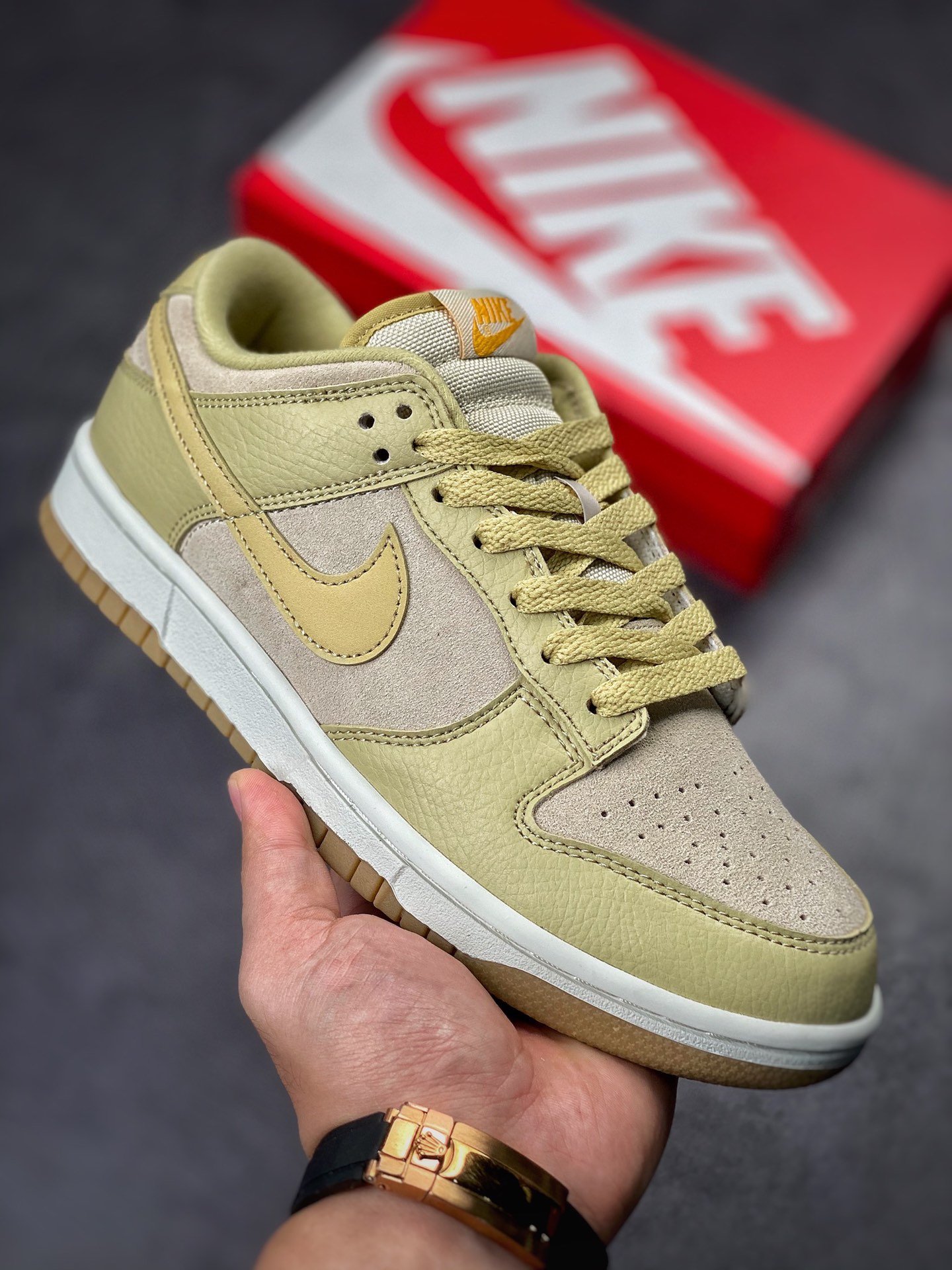 Nike SB Dunk Low “Tan Suede” 沙漠色 DZ4513-200 Nike SB Dunk Low “Tan Suede” 沙漠色 DZ4513-200