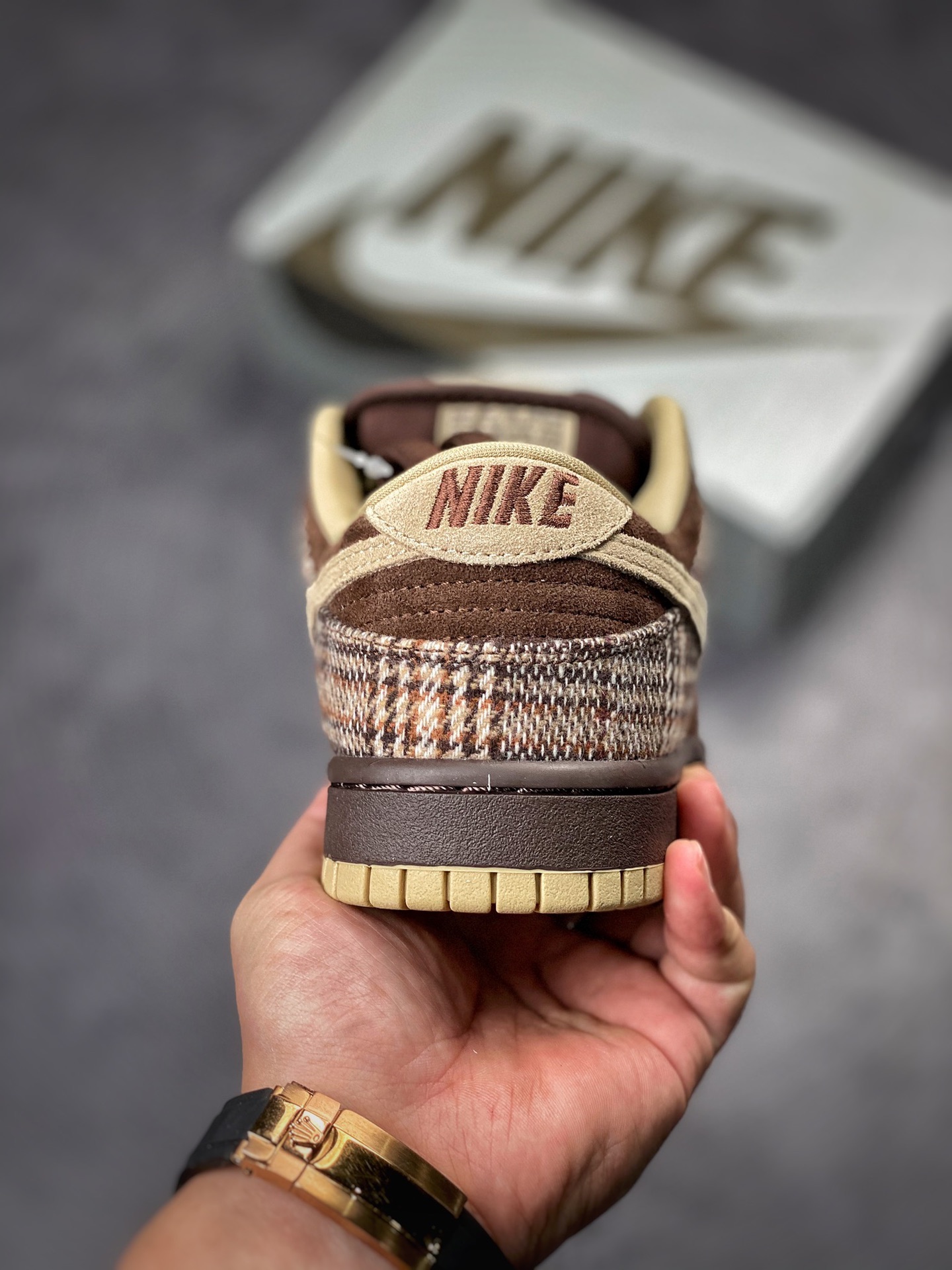 Nike SB Dunk Low PRO Plaid Brown Stitching 304292-223